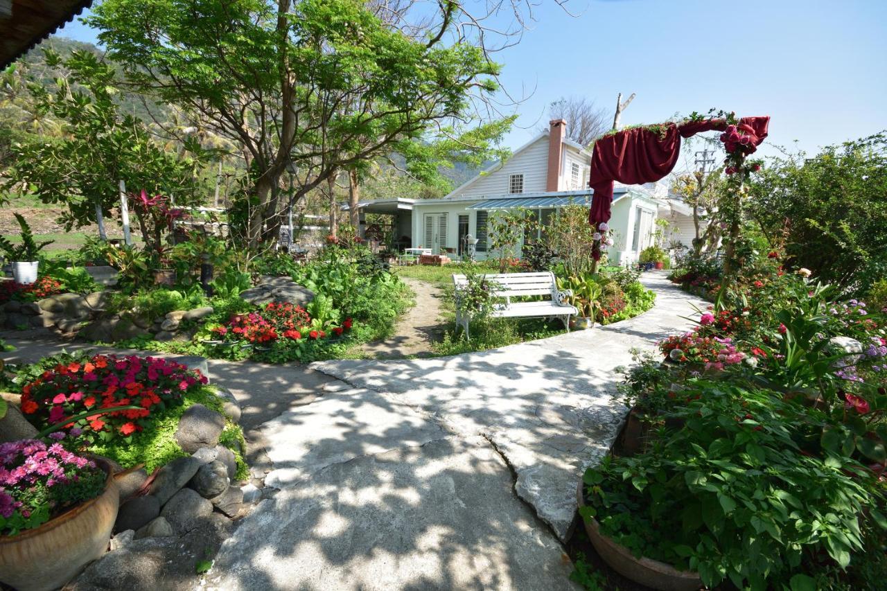 Taitung Linyuan B&B Donghe Eksteriør billede