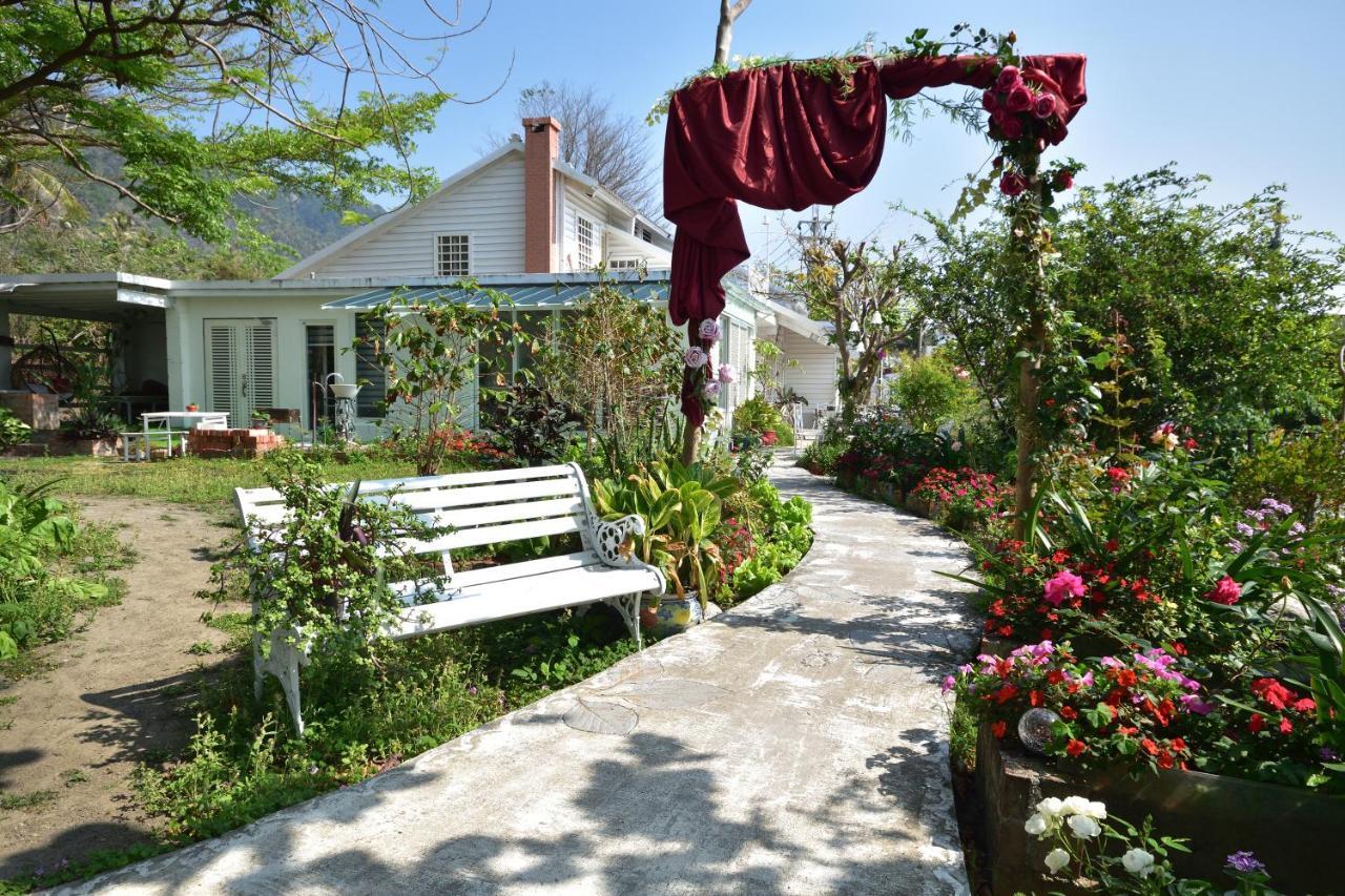 Taitung Linyuan B&B Donghe Eksteriør billede
